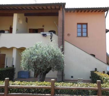 Bilocale in vendita a Orciano Pisano (Pisa)