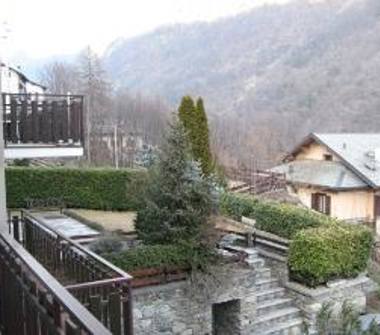 Villetta a schiera in vendita a Torre di Santa Maria (Sondrio)