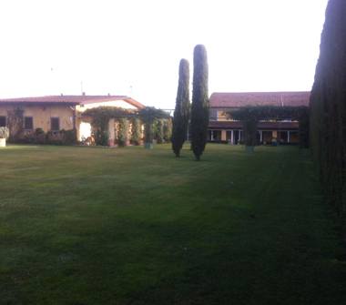 Rustico/Casale in vendita a Gazzo Veronese, Frazione Albarelle