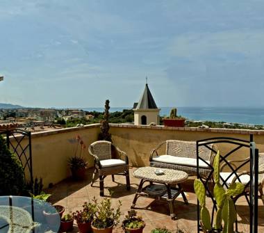 Casa indipendente in vendita a Scalea (Cosenza)