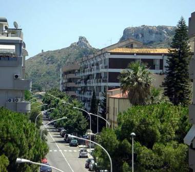 Quadrilocale in vendita a Cagliari, Frazione Poetto