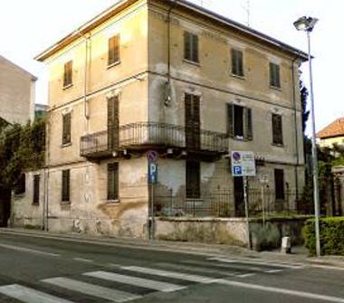 Villa in vendita a Borgomanero (Novara)