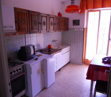 Trilocale in vendita a Roccaforte Mondovì, Frazione Lurisia