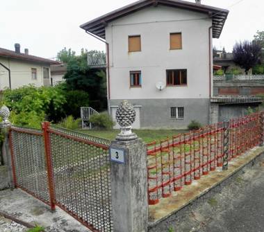 Quadrilocale in vendita a Guiglia (Modena)