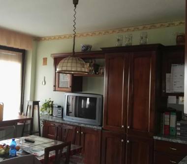 Trilocale in vendita a Rozzano, Frazione Valleambrosia