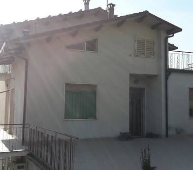 Casa indipendente in vendita a Rosora (Ancona)