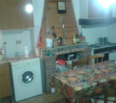 Casa indipendente in vendita a Saracinesco (Roma)