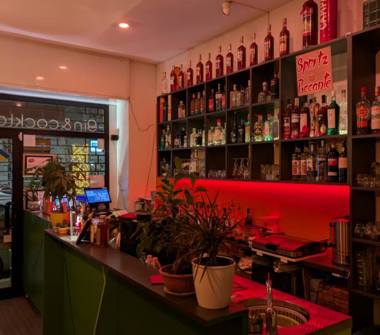 Negozio in vendita a Milano, Zona Loreto