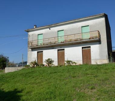 Rustico/Casale in vendita a Pesco Sannita (Benevento)