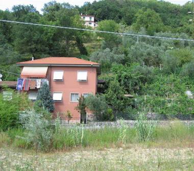 Casa indipendente in vendita a Calice al Cornoviglio, Frazione Piano Di Madrignano