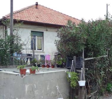 Casa indipendente in vendita a Albenga (Savona)