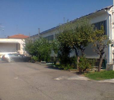 Capannone in vendita a Vigevano (Pavia)