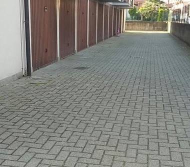 Box/Garage/Posto auto in vendita a Zelo Buon Persico (Lodi)