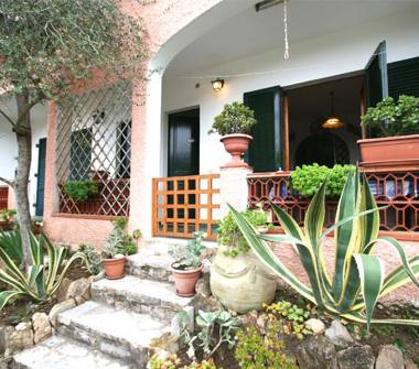 Affitto Casa Vacanze a Portoferraio, Frazione Magazzini