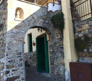 Bilocale in vendita a Diano San Pietro (Imperia)