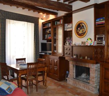 Quadrilocale in vendita a Asciano (Siena)