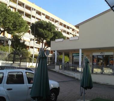 Negozio in vendita a Roma, Zona Casilina