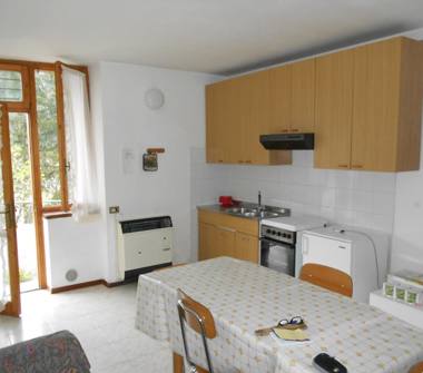 Monolocale in vendita a Valleve, Frazione Cambrembo