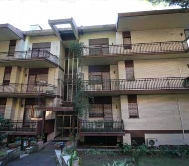 Trilocale in vendita a Roma, Zona Mostacciano