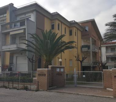 Attico in vendita a Martinsicuro, Frazione Villa Rosa