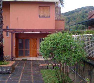 Villa in vendita a Belvedere Marittimo (Cosenza)