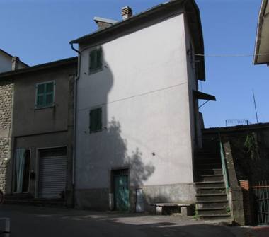 Porzione di casa in vendita a Casola in Lunigiana (Massa-Carrara)