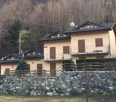 Villetta a schiera in vendita a Pontey, Frazione Torin