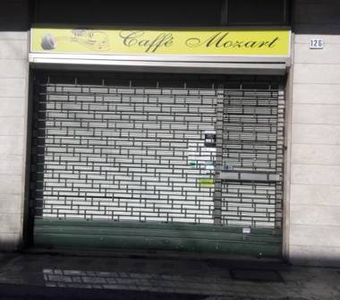 Negozio in vendita a Alessandria, Frazione Centro città