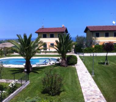 Affitto Villetta a schiera Vacanze a San Costanzo (Pesaro e Urbino)