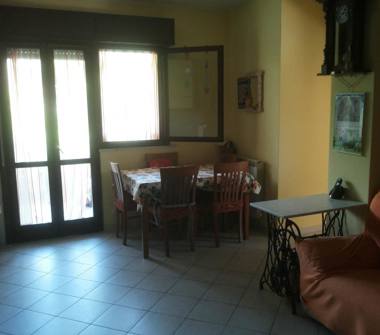 Quadrilocale in vendita a Carrara, Frazione Bonascola