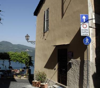 Affitto Appartamento Vacanze a Castel Gandolfo (Roma)