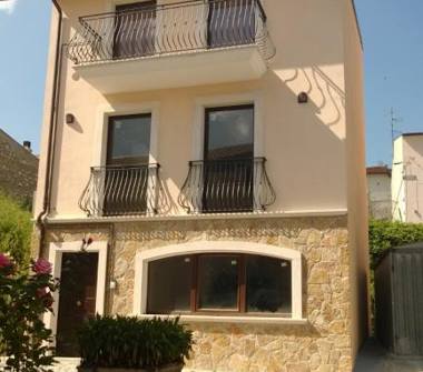 Affitto Appartamento Vacanze a Castel di Sangro, Frazione Roccacinquemila