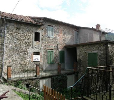 Casa indipendente in vendita a San Romano in Garfagnana, Frazione Sillicagnana