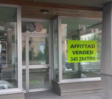 Negozio in affitto a Aosta (Aosta)