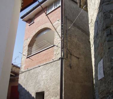 Casa indipendente in vendita a Alta Val Tidone (Piacenza)