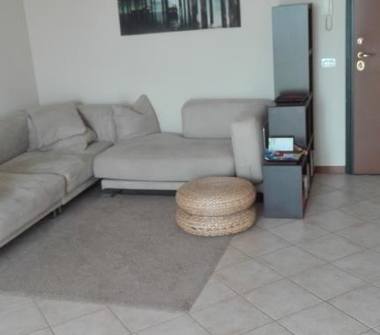 Stabile/Palazzo in vendita a Casaletto Lodigiano, Frazione Gugnano