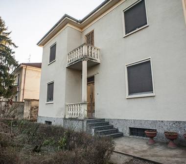 Villa in vendita a Bressana Bottarone (Pavia)