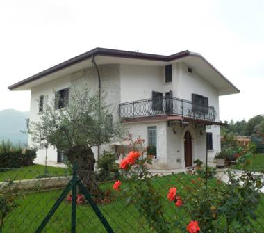 Villa in vendita a Castel Campagnano (Caserta)