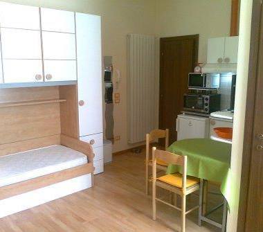 Affitto Stanza Singola a Terni (Terni)