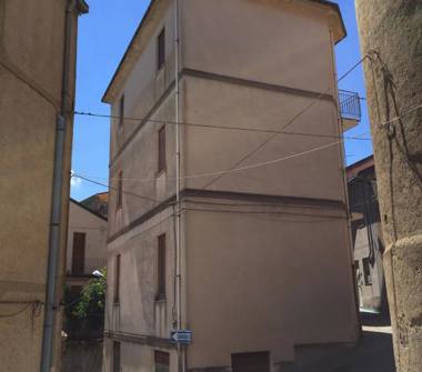 Casa indipendente in vendita a Ficarra (Messina)