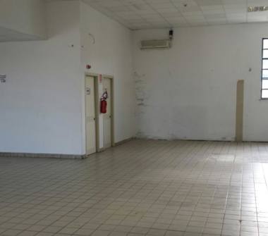 Capannone in vendita a Sant'Agata di Militello (Messina)