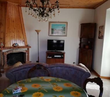 Trilocale in vendita a Borgorose, Frazione Corvaro