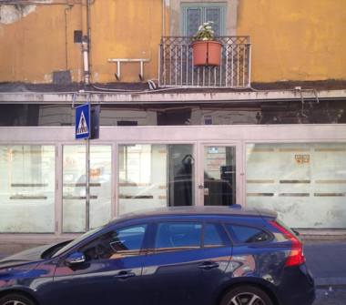  Attività commerciale in gestione a Napoli, Zona San Carlo all'Arena