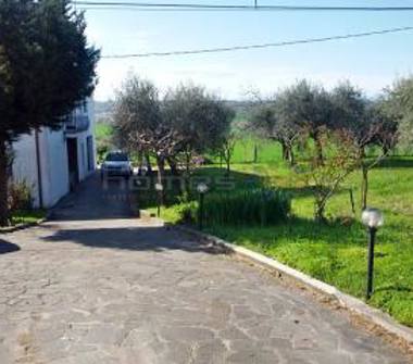 Casa indipendente in vendita a Senigallia, Frazione San Silvestro