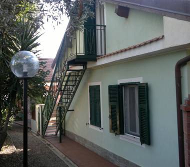 Villetta a schiera in vendita a Ceriale (Savona)