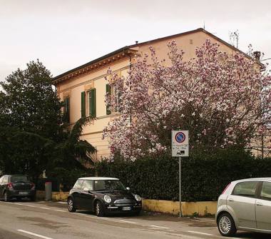 Villa in vendita a Viareggio, Frazione Torre Del Lago Puccini