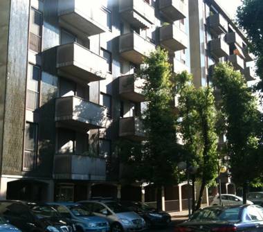 Quadrilocale in vendita a Novara, Zona San Paolo