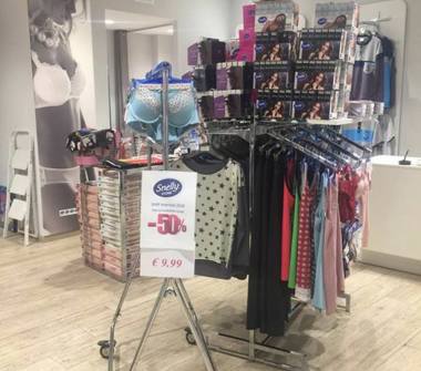 Negozio in affitto a Roma, Zona Appio Latino