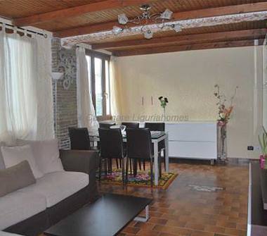 Casa indipendente in vendita a Vallebona (Imperia)